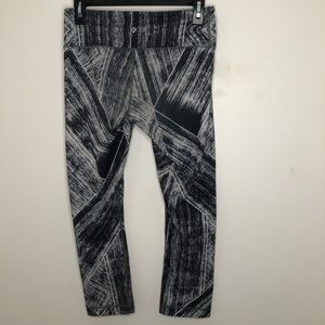 Lululemon Leggings Wunder Under Cropped Pant 6